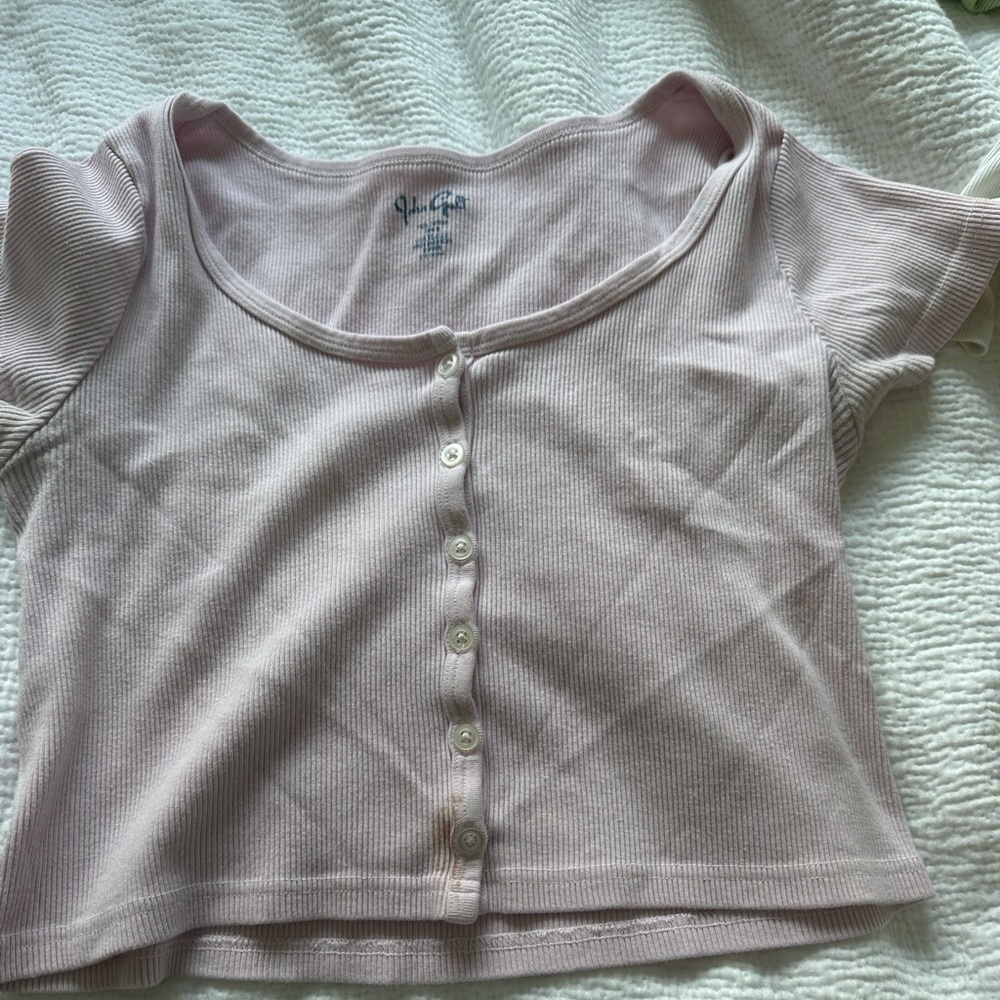 RARE BRANDY PINK TEE